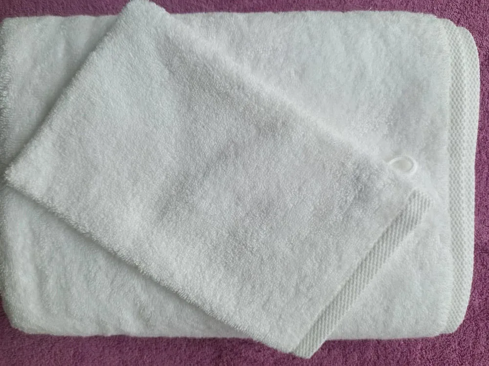 Serviette blanche