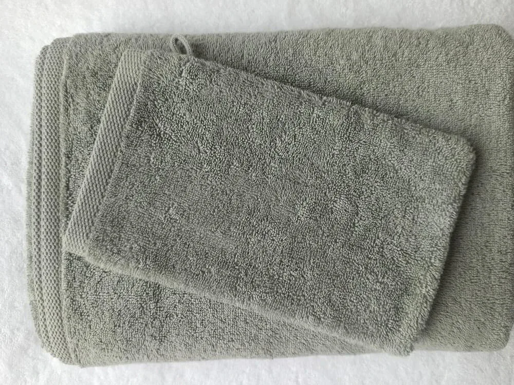 Serviette grise